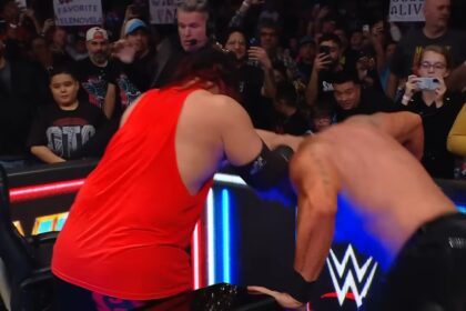 Jacob Fatu deixou Braun Strowman sangrando