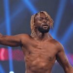 Kofi Kingston diz que WWE o desrespeitou por não utilizá-lo em propagandas do Royal Rumble