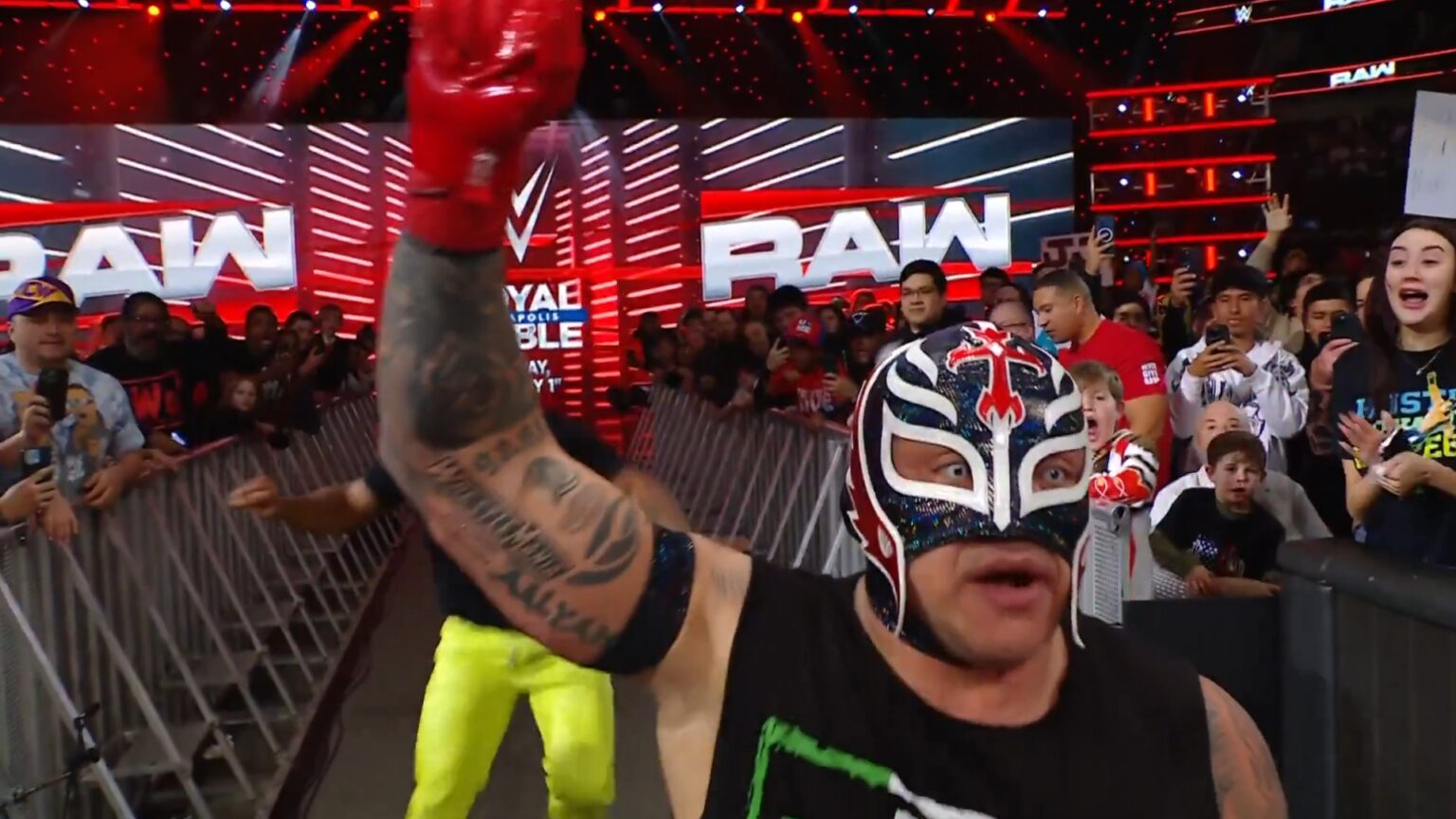 Rey Mysterio derrotou Kofi Kingston