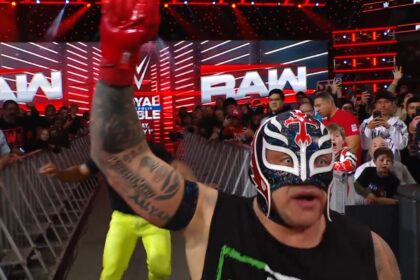 Rey Mysterio derrotou Kofi Kingston