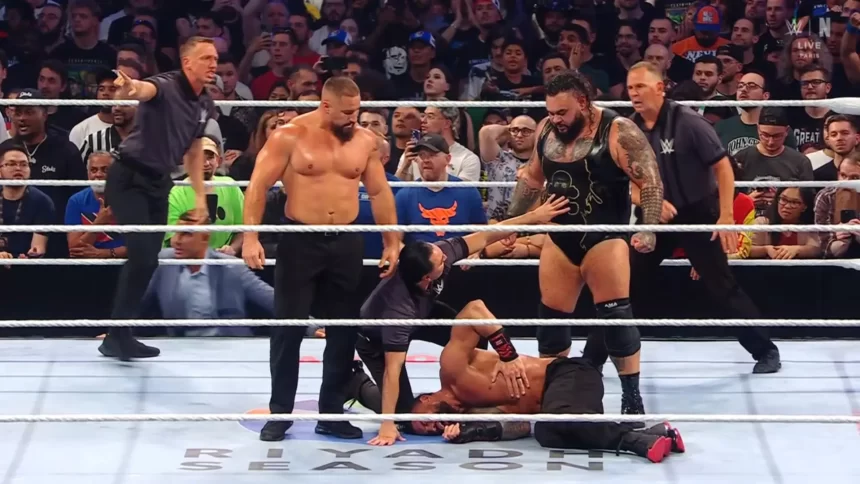 Bron Breakker e Bronson Reed atacam Roman Reigns no Clash in Paris