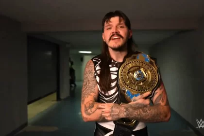 Dominik Mysterio desafia El Hijo del Vikingo para o Worlds Collide