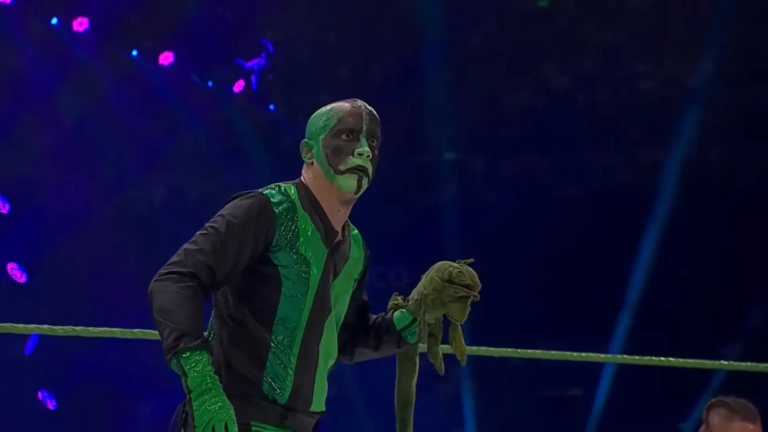 Mr. Iguana em combate na Triplemania XXXIII