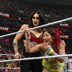 Rhea Ripley salvou IYO Sky após combate no RAW