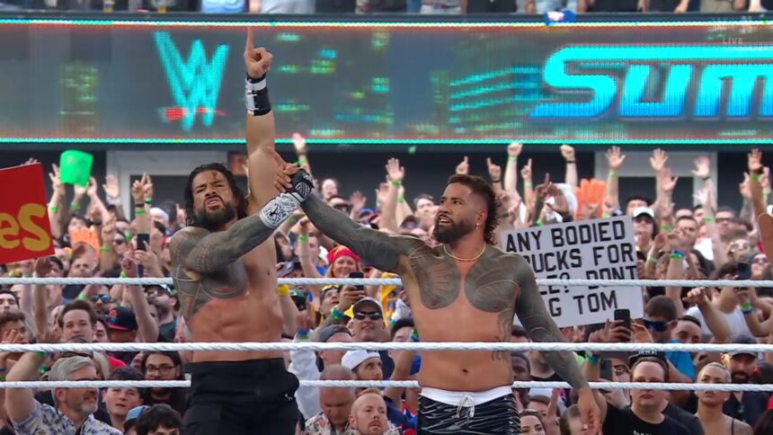 Roman Reigns e Jey Uso vencem no SummerSlam