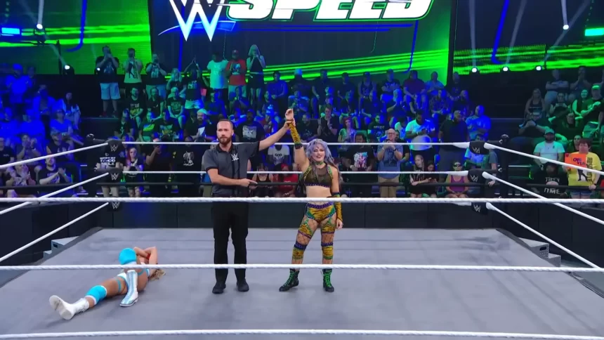 Candice LeRae avança em torneio do Speed