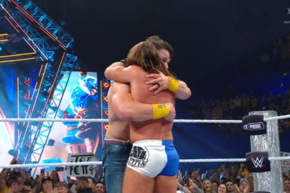 John Cena e AJ Styles foram ovacionados após luta no Crown Jewel 2025