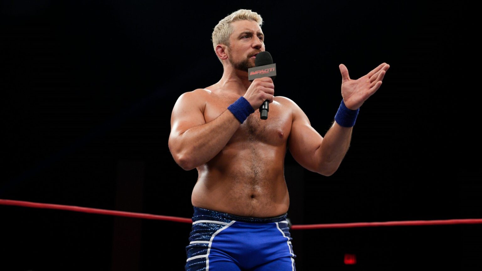 Joe Hendry assina com a WWE