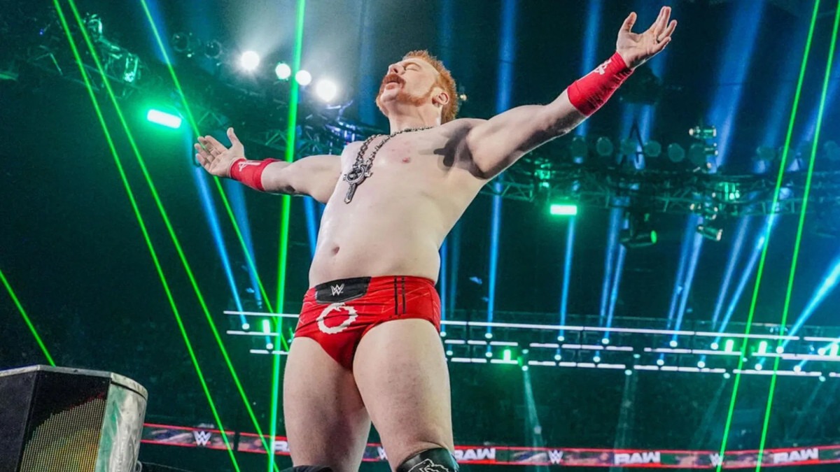 Sheamus se afasta por lesão