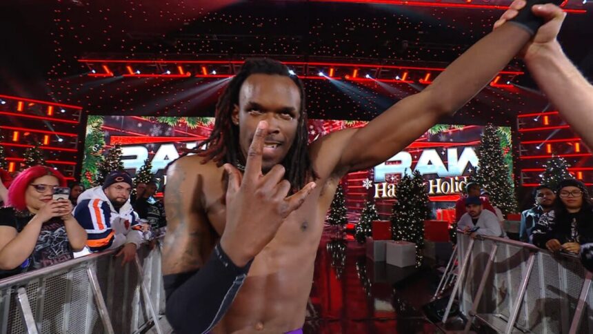 Je'Von Evans prestes a subir ao roster principal da WWE