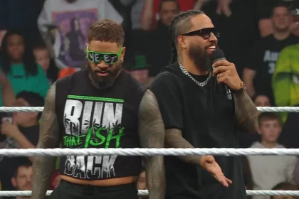 The Usos voltam à divisão de duplas da WWE