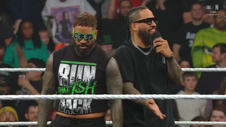 The Usos voltam à divisão de duplas da WWE