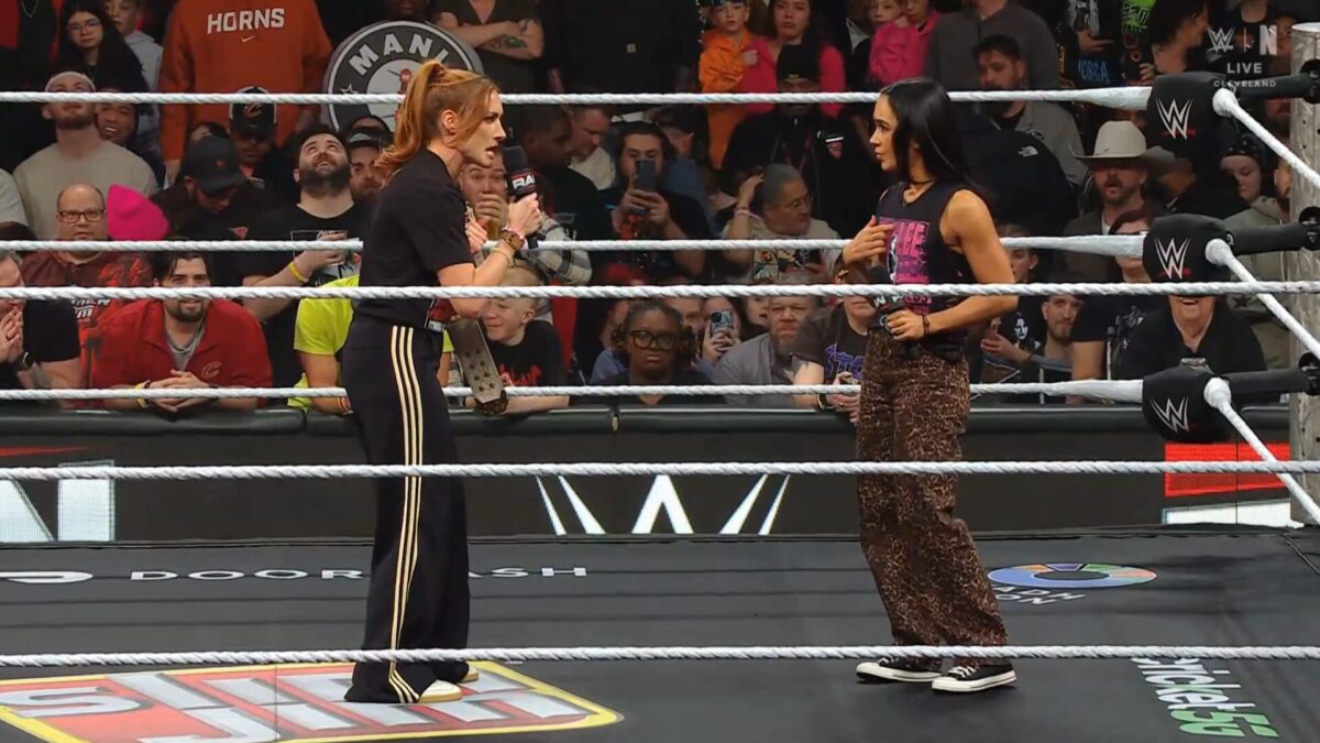 Becky Lynch e AJ Lee no RAW