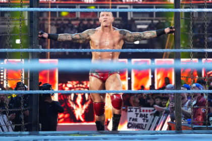 Randy Orton durante o Elimination Chamber 2026
