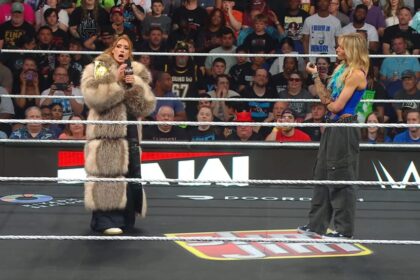 Becky Lynch e Sol Ruca em promo no RAW