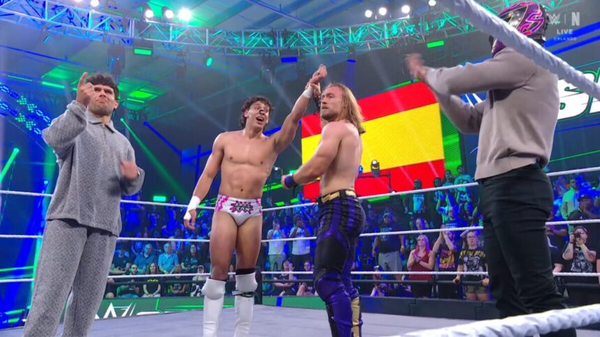 Romeo Moreno venceu Nathan Frazer no NXT