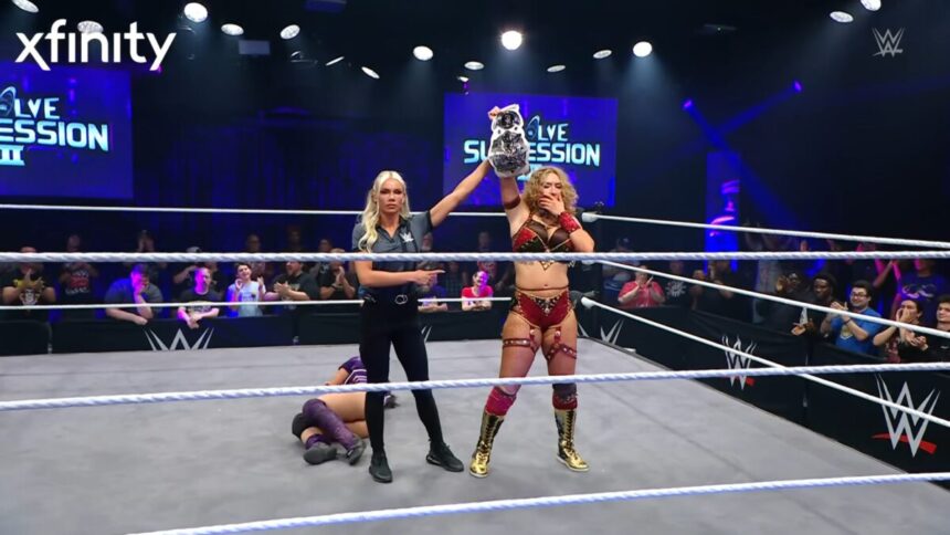 Nikkita Lyons nova Evolve Women’s Champion