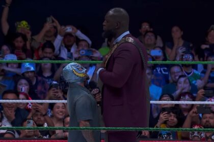 Rey Mysterio e Omos na Lucha Libre AAA