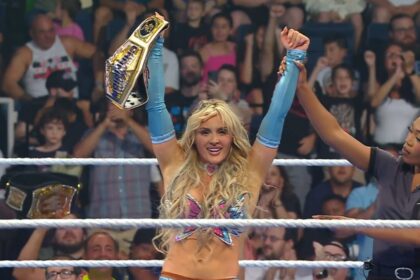 Tiffany Stratton no SmackDown
