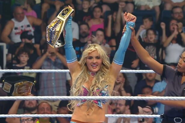 Tiffany Stratton no SmackDown